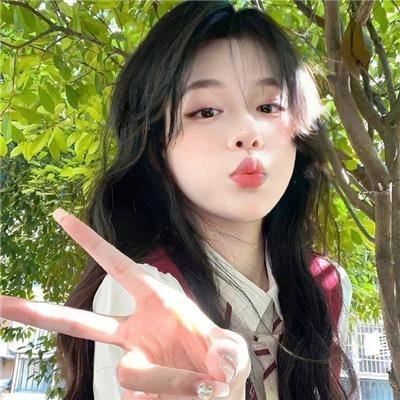 步步沦陷，娇妃她有亿点强